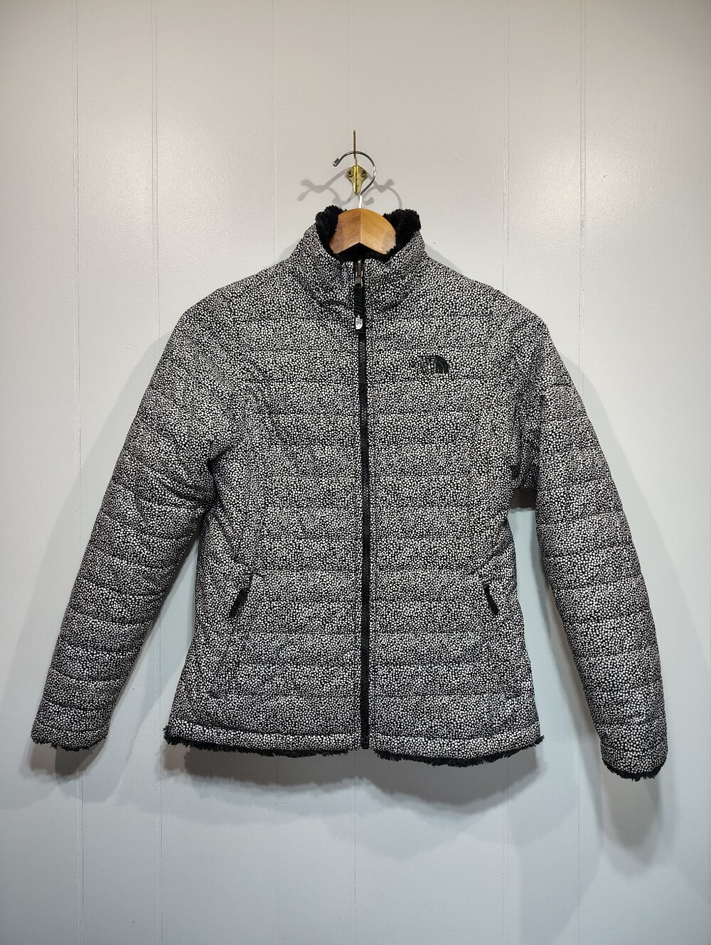 The North Face Reversible Mossbud Jacket Girls Large 14/16 Black Dalmatian Dot